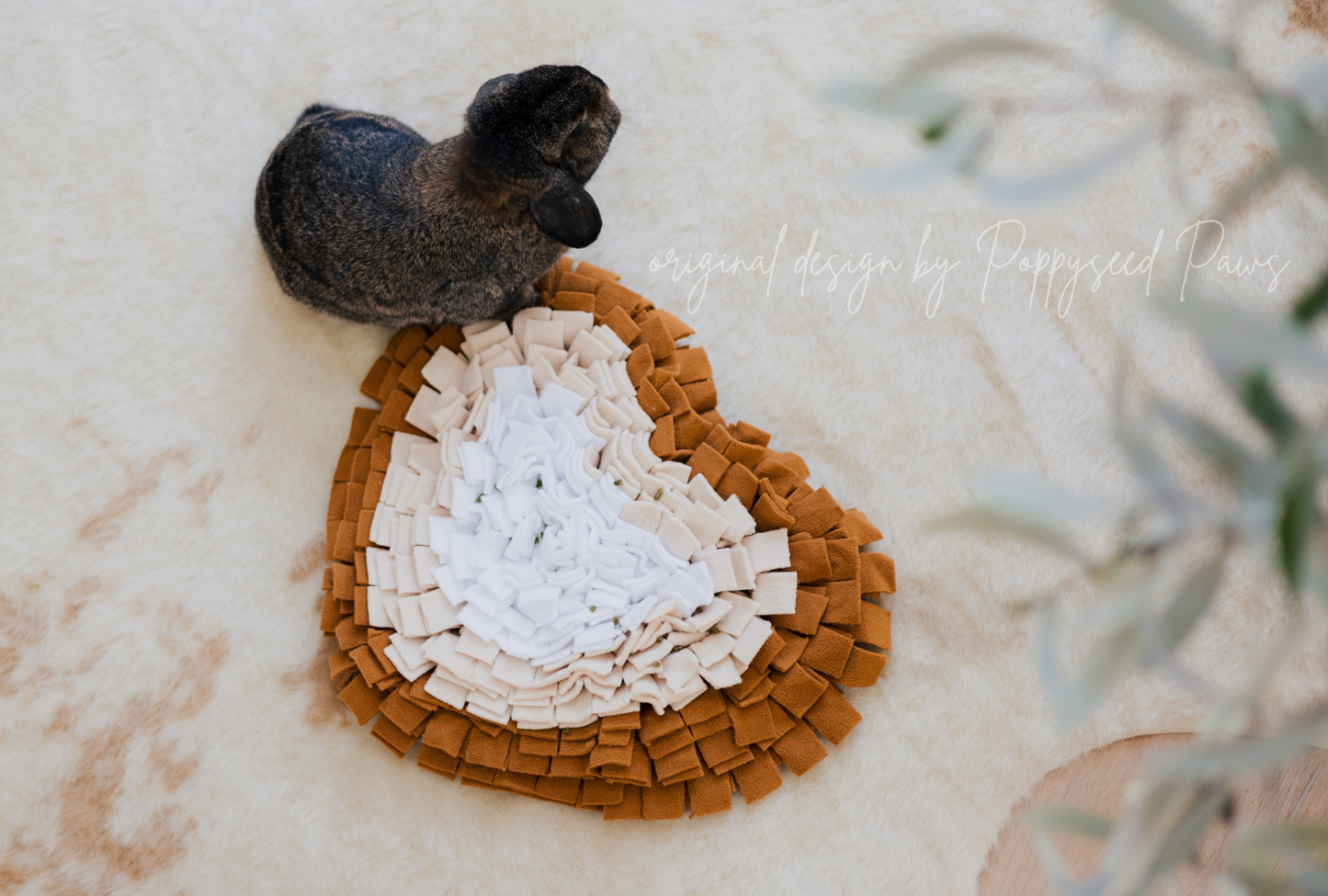 Original Heart Forager Snuffle Mat & Aesthetic Fleece Slow Feeder Puzzle | Whiskey Tan